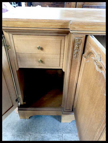 I.1085 GRAN MUEBLE ARRIMO