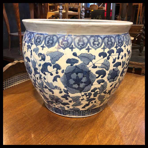 II.1642 JARDINERA TIPO PECERA CHINA