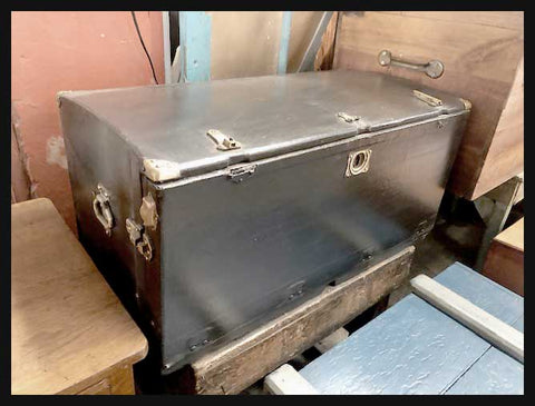 II.2254 BAÚL DE MADERA