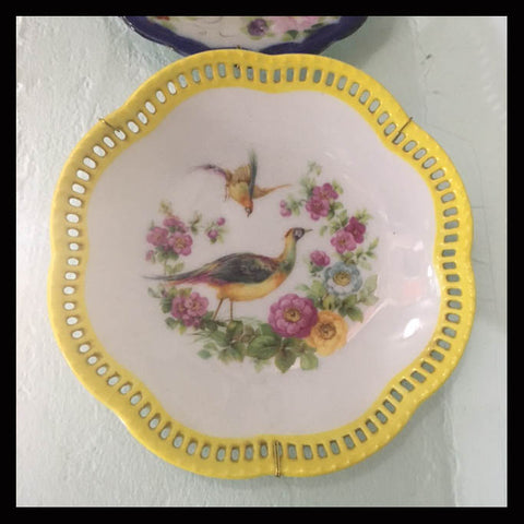 II.991 PLATILLOS DE TÉ DE COLECCIÓN