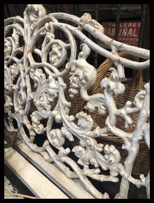 I.1068 BANCA DE FIERRO FUNDIDO