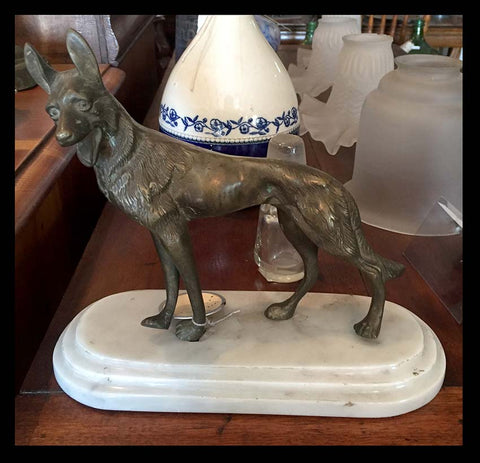 II.683 PERRO DE BRONCE