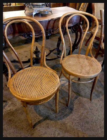 I.1719 DOS PARES DE SILLAS VIENA