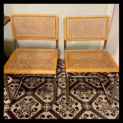 I.626 PAR DE SILLAS CANTILEVER