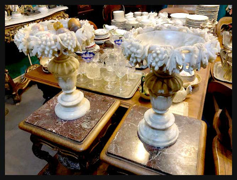 II.2246 PAR DE FRUTEROS DE ALABASTRO