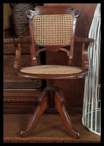 I.403 SILLA DE ESCRITORIO GIRATORIA