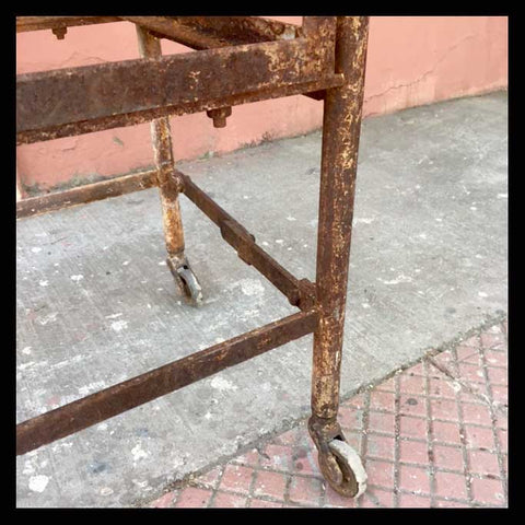 I.629 MUEBLE VITRINA DE DOCTOR