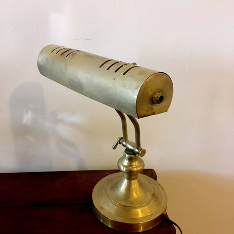 II.1022 LÁMPARA DE BRONCE