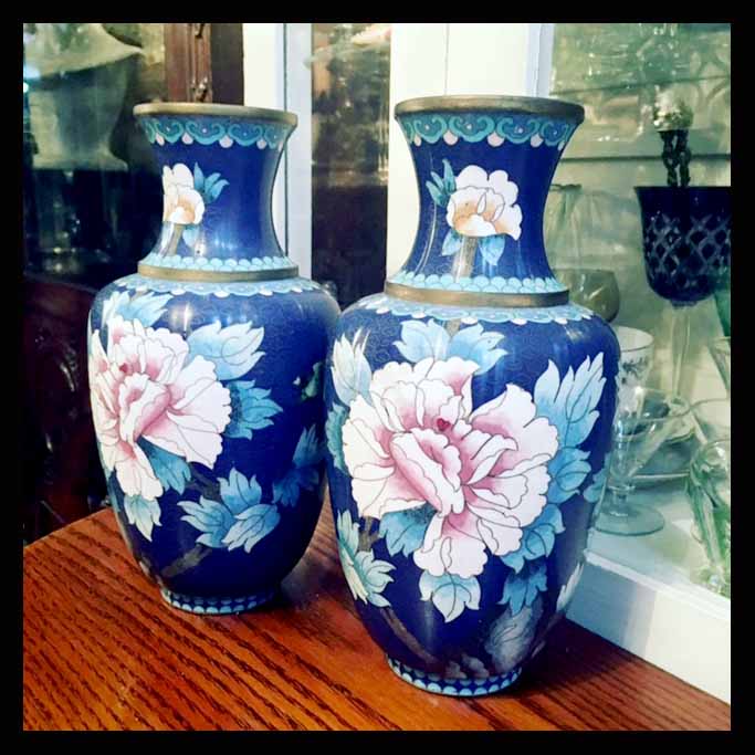 II.1033 FLOREROS DE CLOISONNÉ