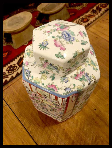 II.1651 JARRO CHINO DE PORCELANA