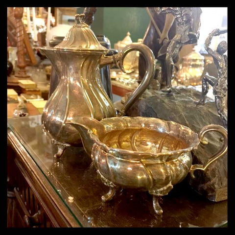 II.1072 JUEGO DE TÉ DE PLAQUÉ