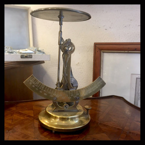 II.1059 PESA DE CARTAS