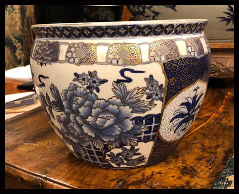 II.1655 PAR DE JARDINERAS AZUL Y DORADO