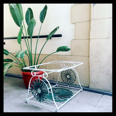 I.674 MESA DE CENTRO DE FIERRO