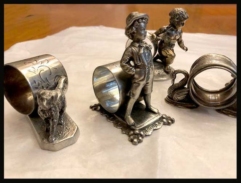 II.1690 SERVILLETEROS ART DECÓ