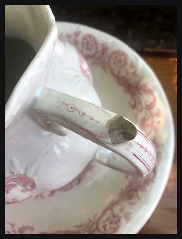 II.1991 JUEGO DE VANITORIO DE LOZA