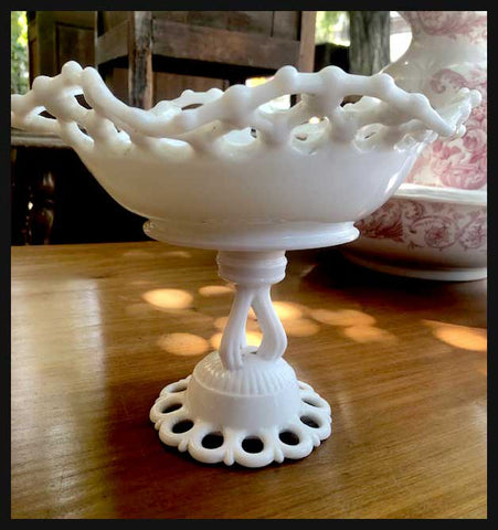 II.1992 CENTRO DE MESA DE OPALINA