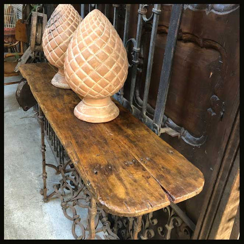 I.1141 ARRIMO CON PATAS DE FIERRO