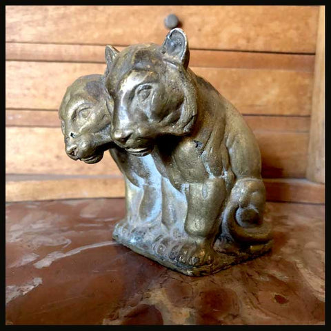 II.1708 FIGURA DE BRONCE DE PANTERA