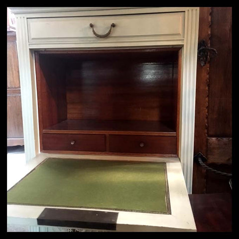 I.707 SECRETAIRE BLANCO