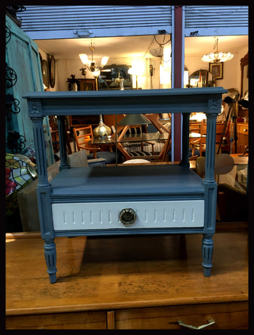 I.1761 PAR DE VELADORES LUIS XVI