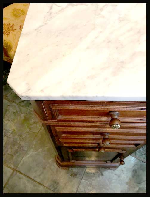 I.1156 PAR DE VELADORES ALTOS