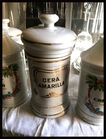 II.2271 FRASCOS DE BOTICA