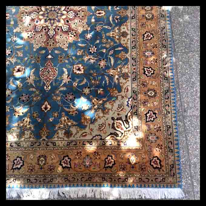 II.1138 ALFOMBRA CELESTE Y NARANJA