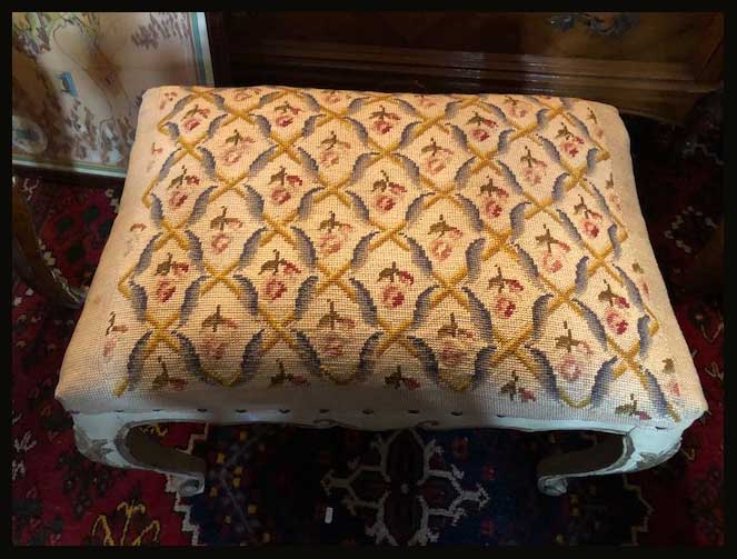 I.1146 PISO PETIT POINT