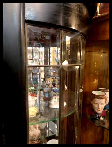 I.1482 VITRINA CURVA