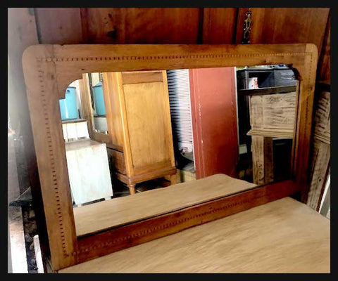 II.2026 ESPEJO CON MARQUETERÍA