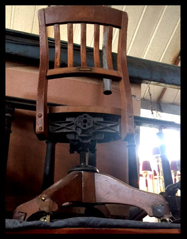 I.195 SILLA GIRATORIA