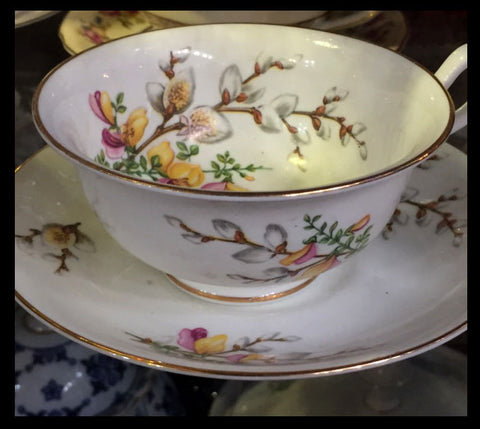 II.296 TAZAS DE COLECCIÓN