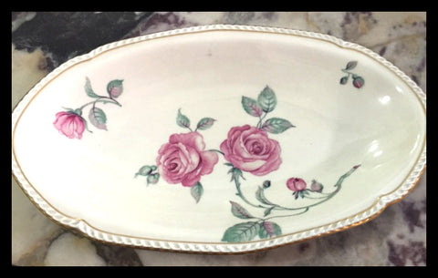 II.298 PLATITO DE PORCELANA