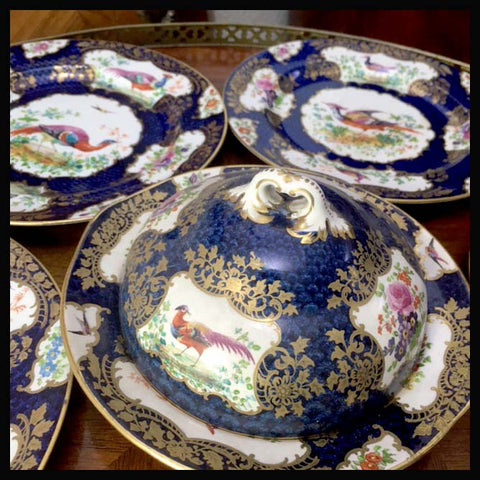 II.1166 JUEGO DE TÉ DE PORCELANA INGLESA