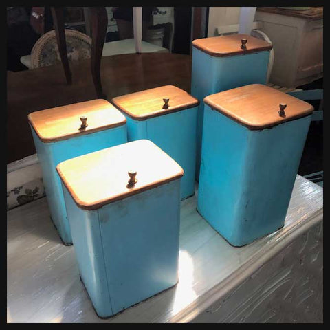 II.2040 FRASCOS DE DESPENSA