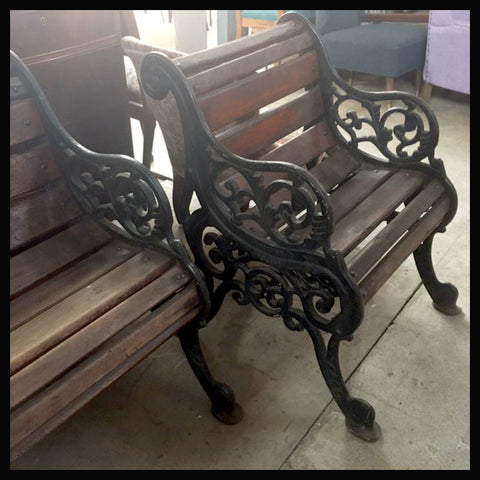 I.764 ESCAÑOS PARA UNA PERSONA