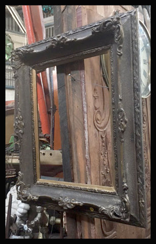 II.1176. MARCO ANTIGUO