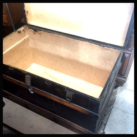 II.1177 BAÚL DE MADERA