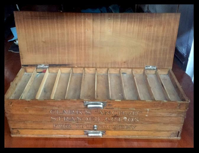 II.315 COSTURERO DE VARIOS PISOS