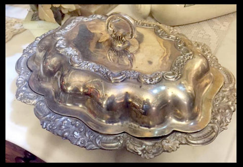 II.323 GUISERA DE PLAQUÉ