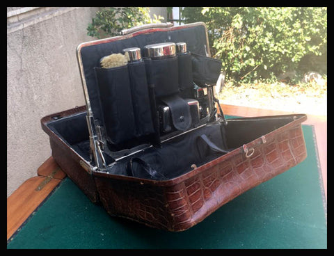 II.1198 MALETA NECESSAIRE