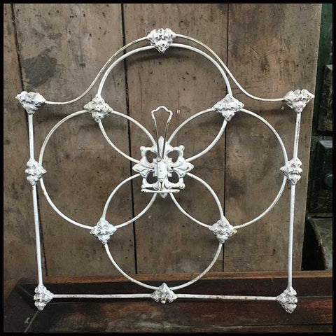 II.1548 PERCHERO DE FIERRO