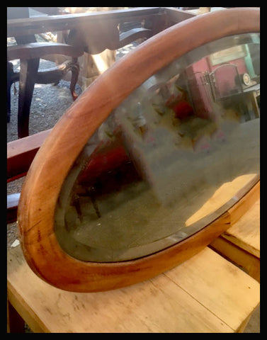 II.1185 ESPEJO BISELADO OVALADO