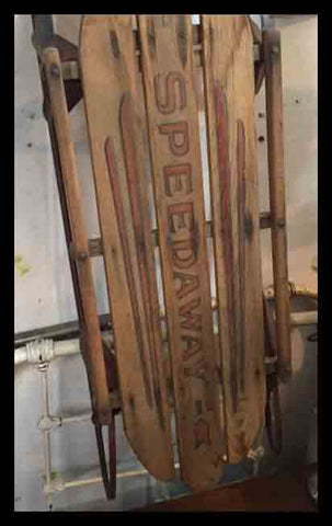 II.348 TRINEO DE MADERA