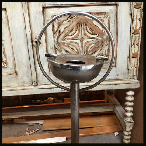 II.1792 CENICERO DE PIE