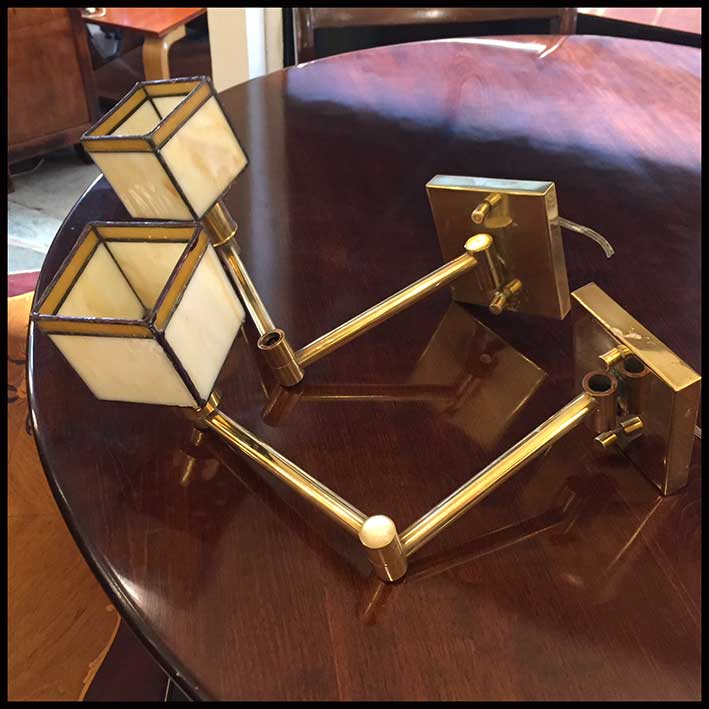 II.1542 APLIQUÉS DE BRONCE