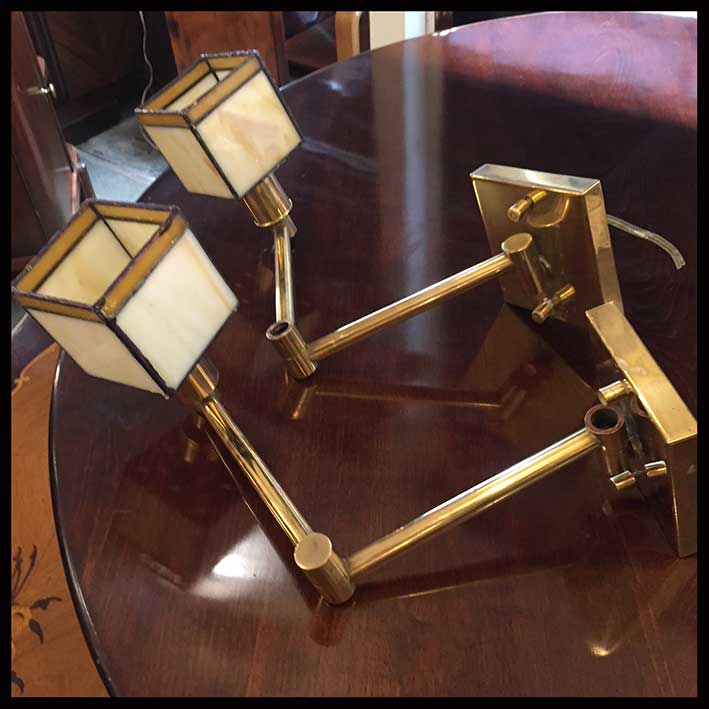 II.1542 APLIQUÉS DE BRONCE