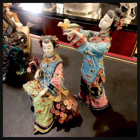 II.2043 PAR DE FIGURAS CHINAS