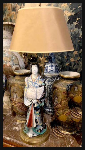 II.2045 LÁMPARA SEVRES